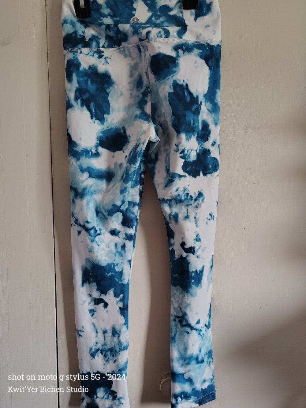 DANSKIN Women's Athletic Leggings SM